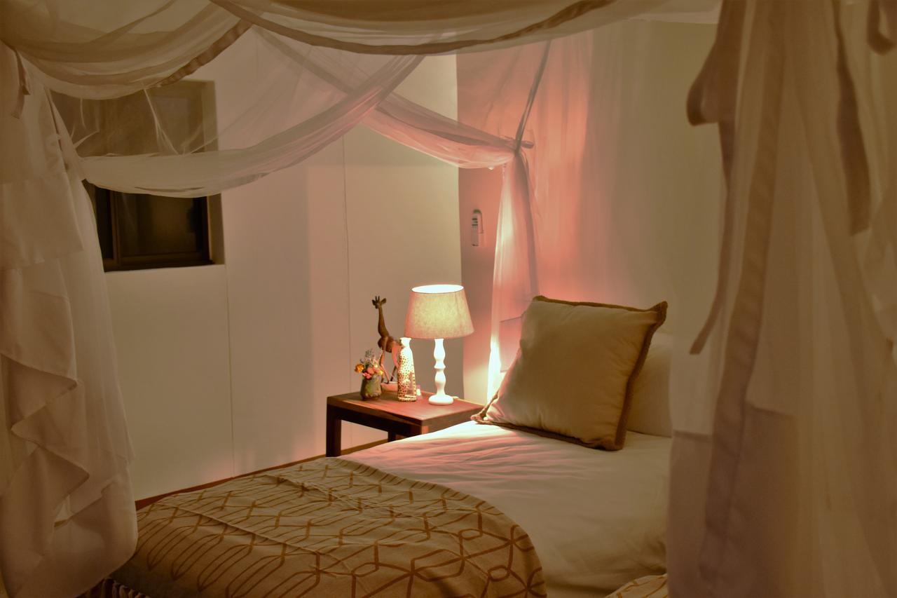 Cheetah View Lodge โอชิวารองโก ภายนอก รูปภาพ
